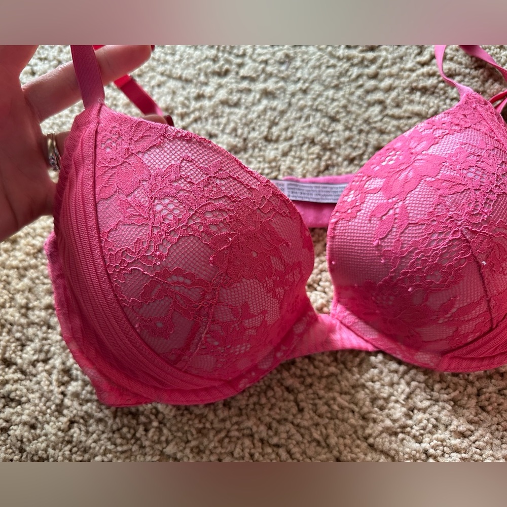 Wow Like New Sexy Victoria Dream Angels Push Up Vibrant Pink Lace Design - Picture 4 of 9